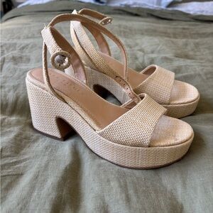 Marc Fisher LTD Razza sandals